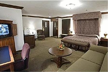 The Lodge Hotel And Conference Center Bettendorf Chambre photo