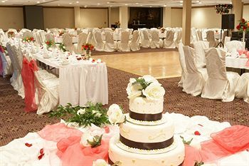 The Lodge Hotel And Conference Center Bettendorf Extérieur photo